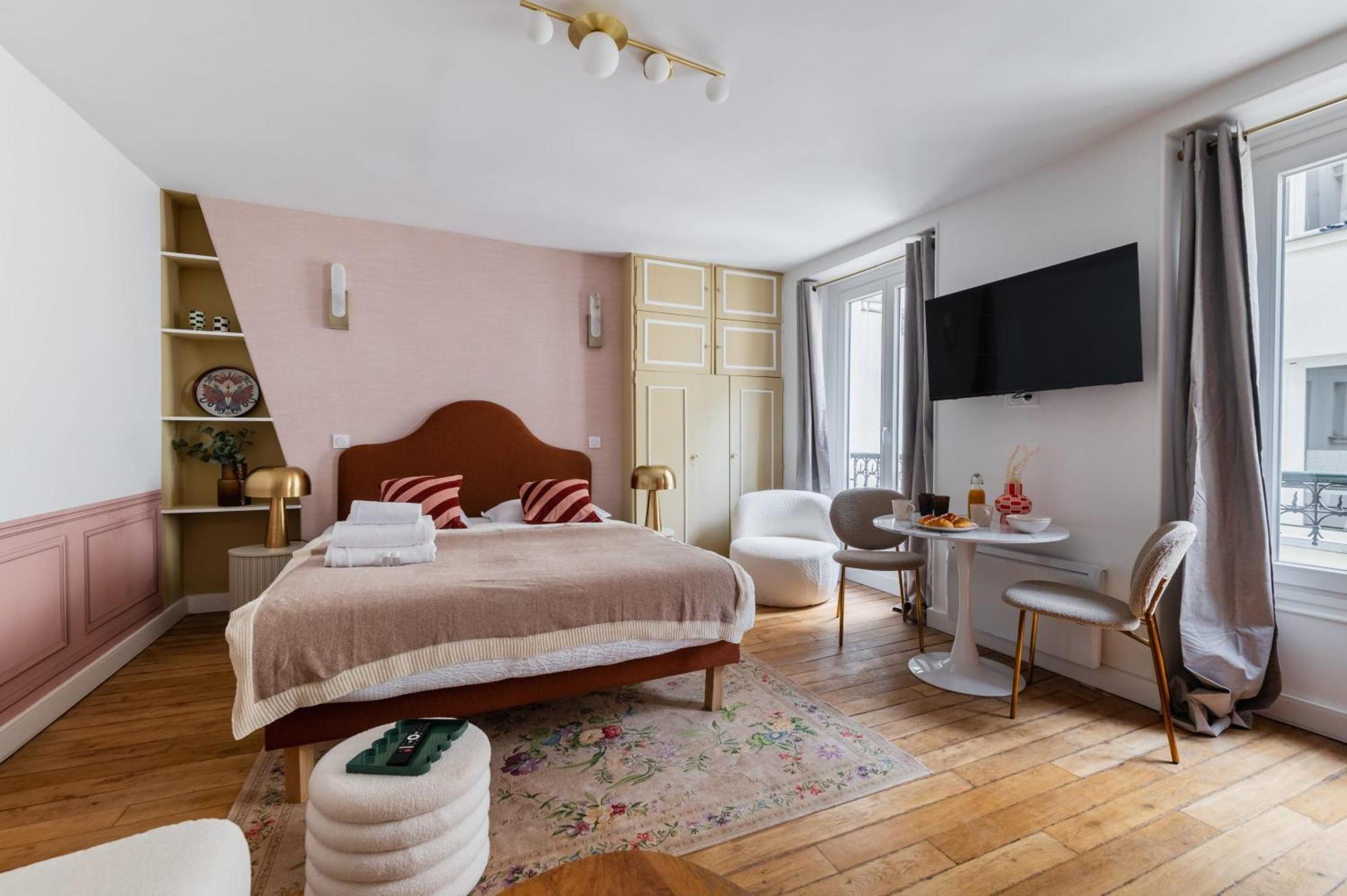Grand Studio Refait A Neuf Paris 16 - 4P - Flat-Guest Eksteriør billede